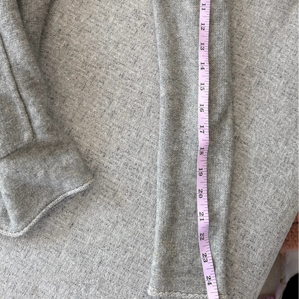 Aritzia Babaton Women’s Beekman Cardigan in Heathered Gray, XXS - Picture 8 of 8